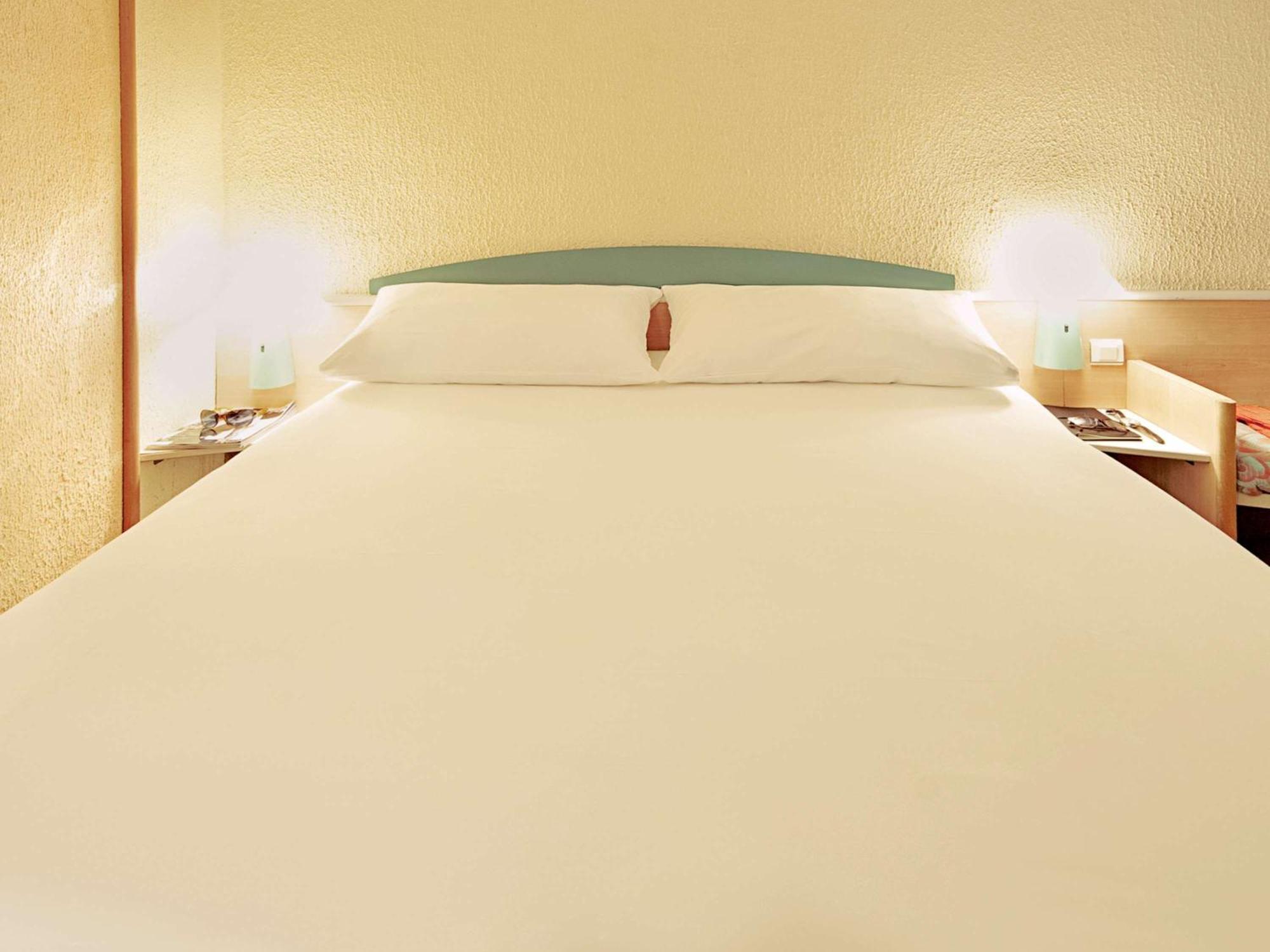 Ibis Hotel 3*