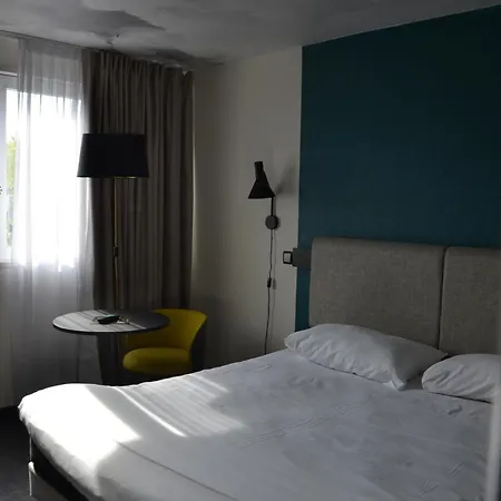 Ibis Chambery Hotel Buitenkant foto