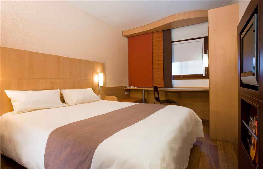 Ibis Chambery