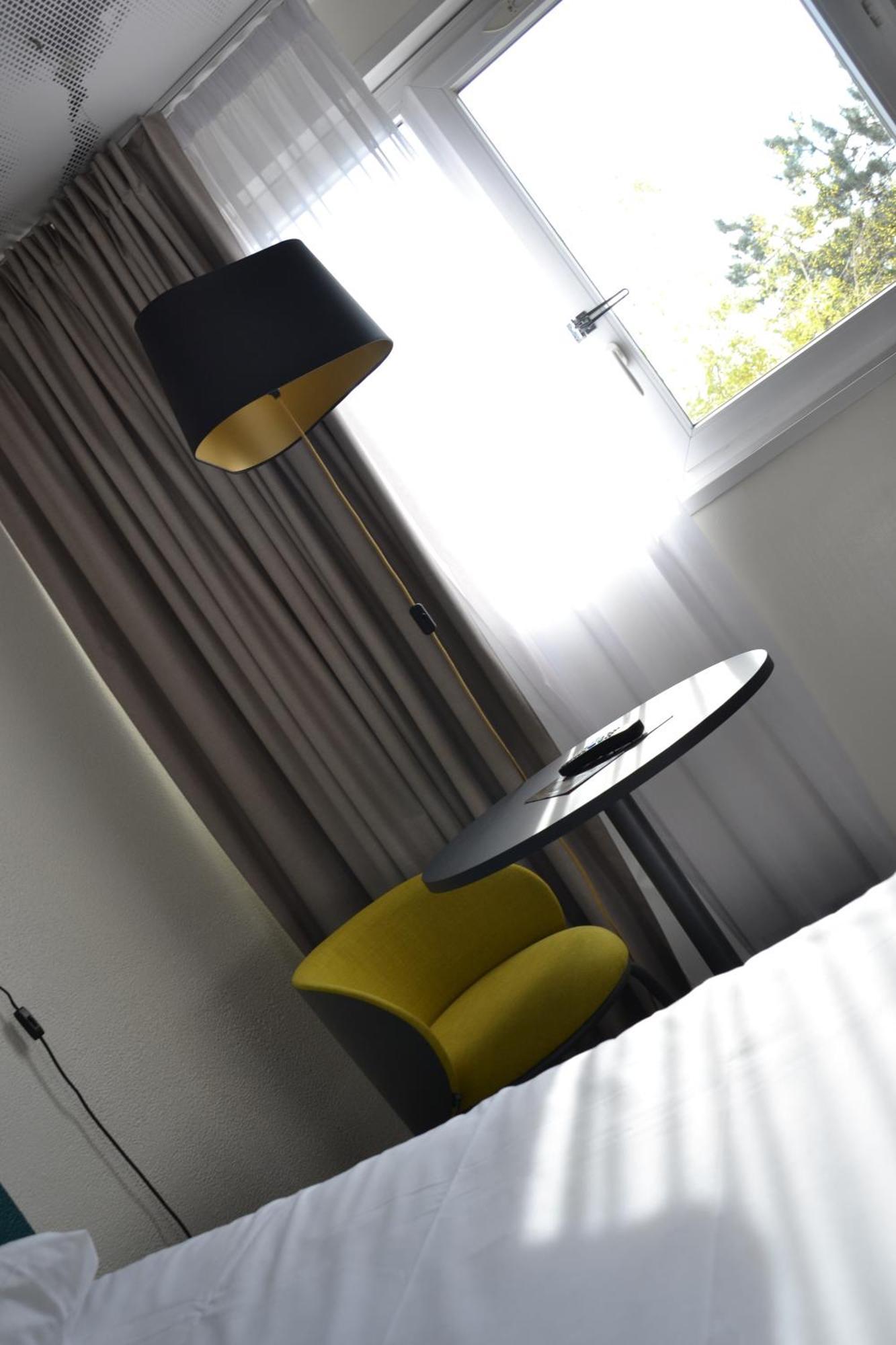 Ibis 3*
